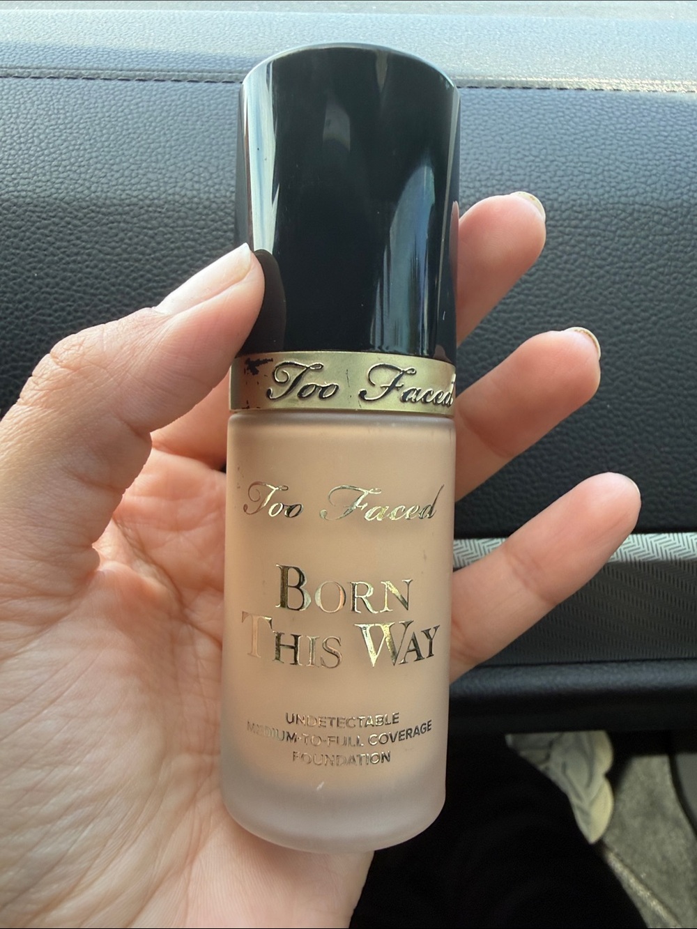 Too Faced Born This Way Foundation - beige with black cap